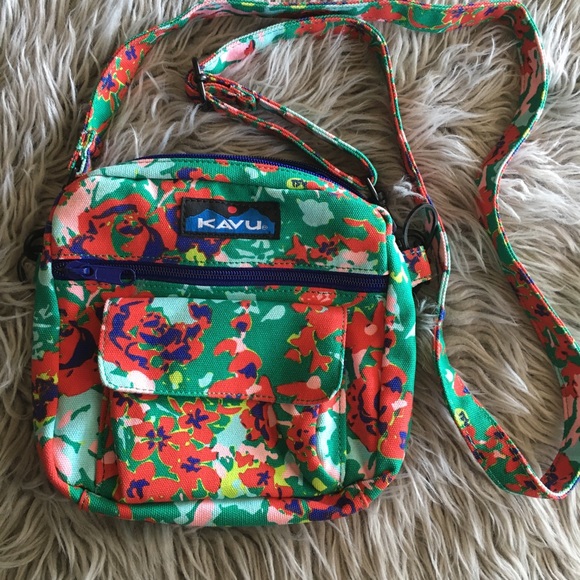 Kavu Handbags - Kavu Crossbody Bag RETIRED PRINT (Rose Gar…